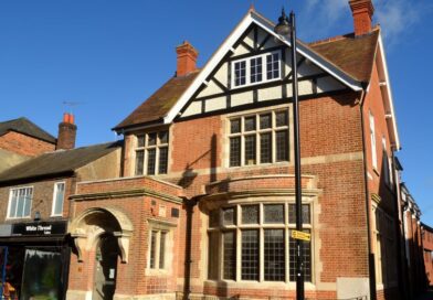 Dame Julie Walters supports Newbury’s Old Library Campaign